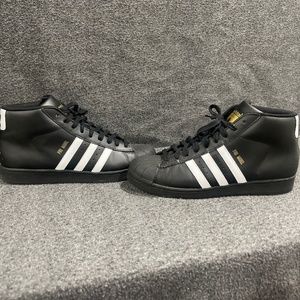 Adidas Pro model black